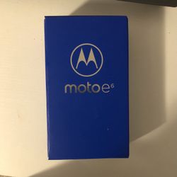 Brand new Moto E6 factory original.