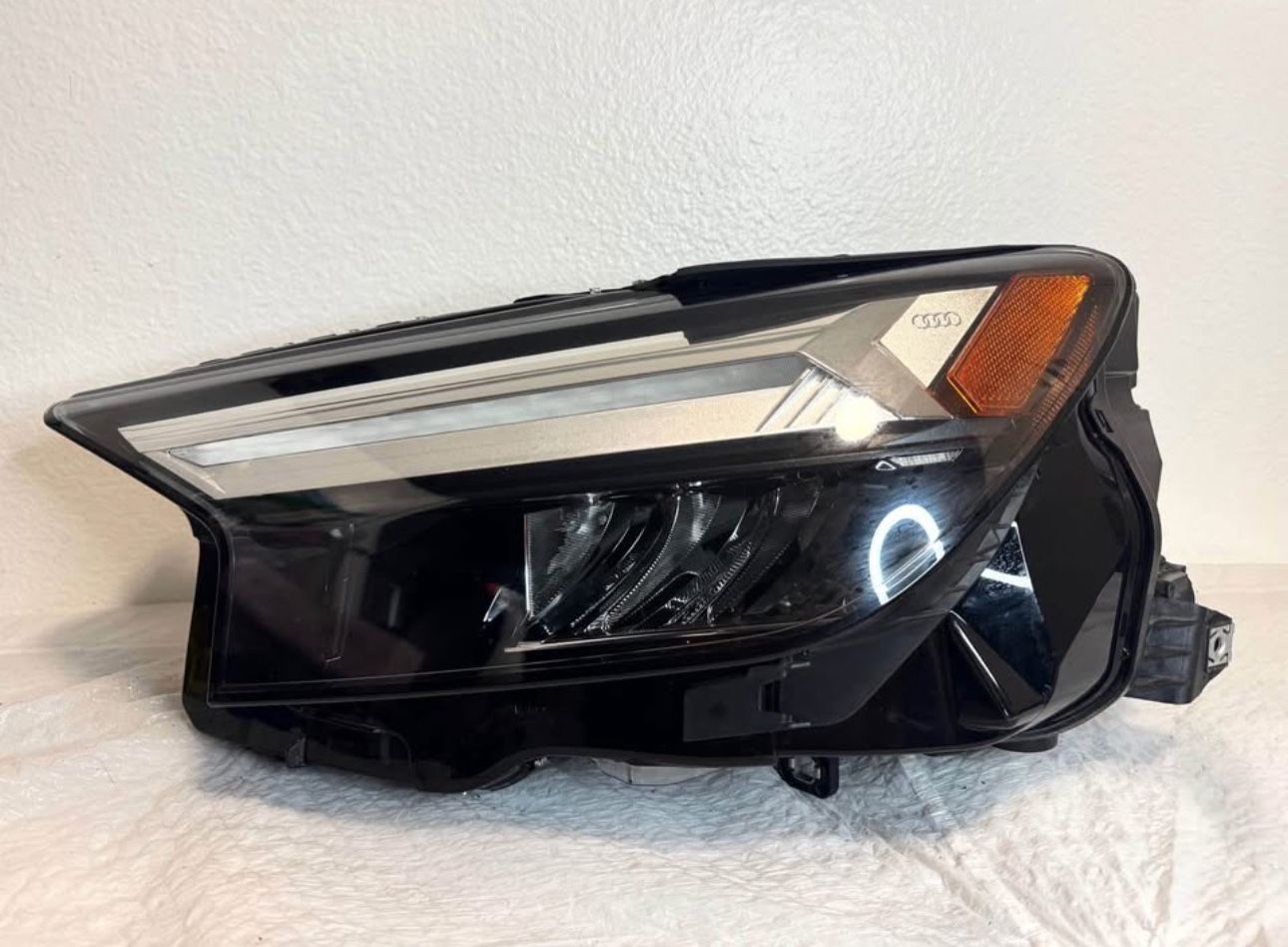 2022 - 2024 AUDI Q4 E-TRON LH HEADLIGHT OEM