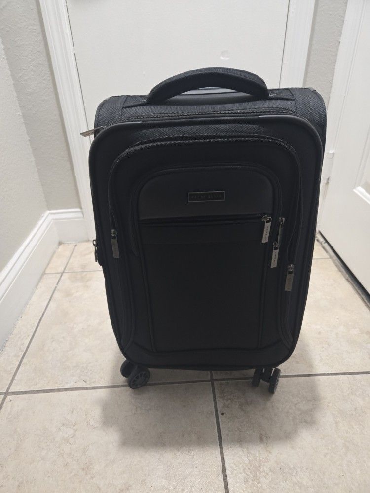 Perry Ellis Luggage