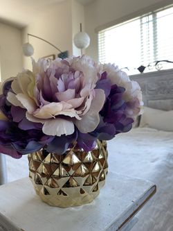 Antique Bouquet & Gold vase