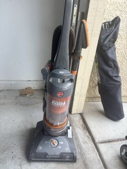 Hoover vacuum