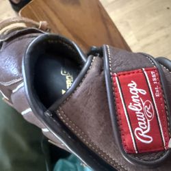 Rawlings Softball Glove