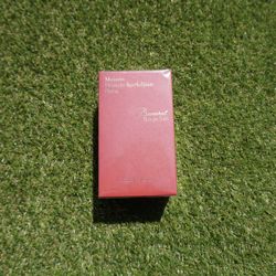 Baccarat Rogue 540 Cologne