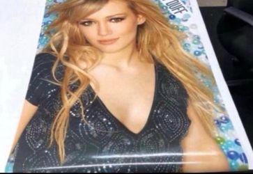 Hilary Duff Poster