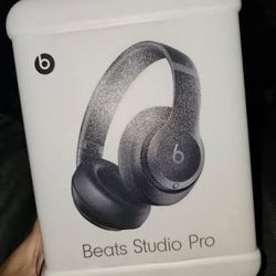 Beats Studio Pro