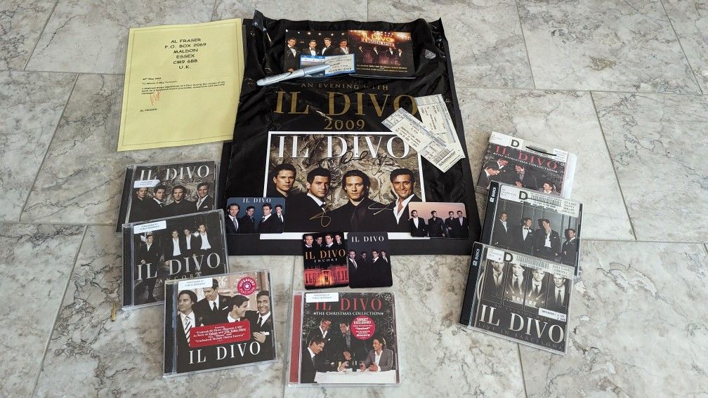 Huge Lot of *Autographed* Il Divo Memorabilia.
