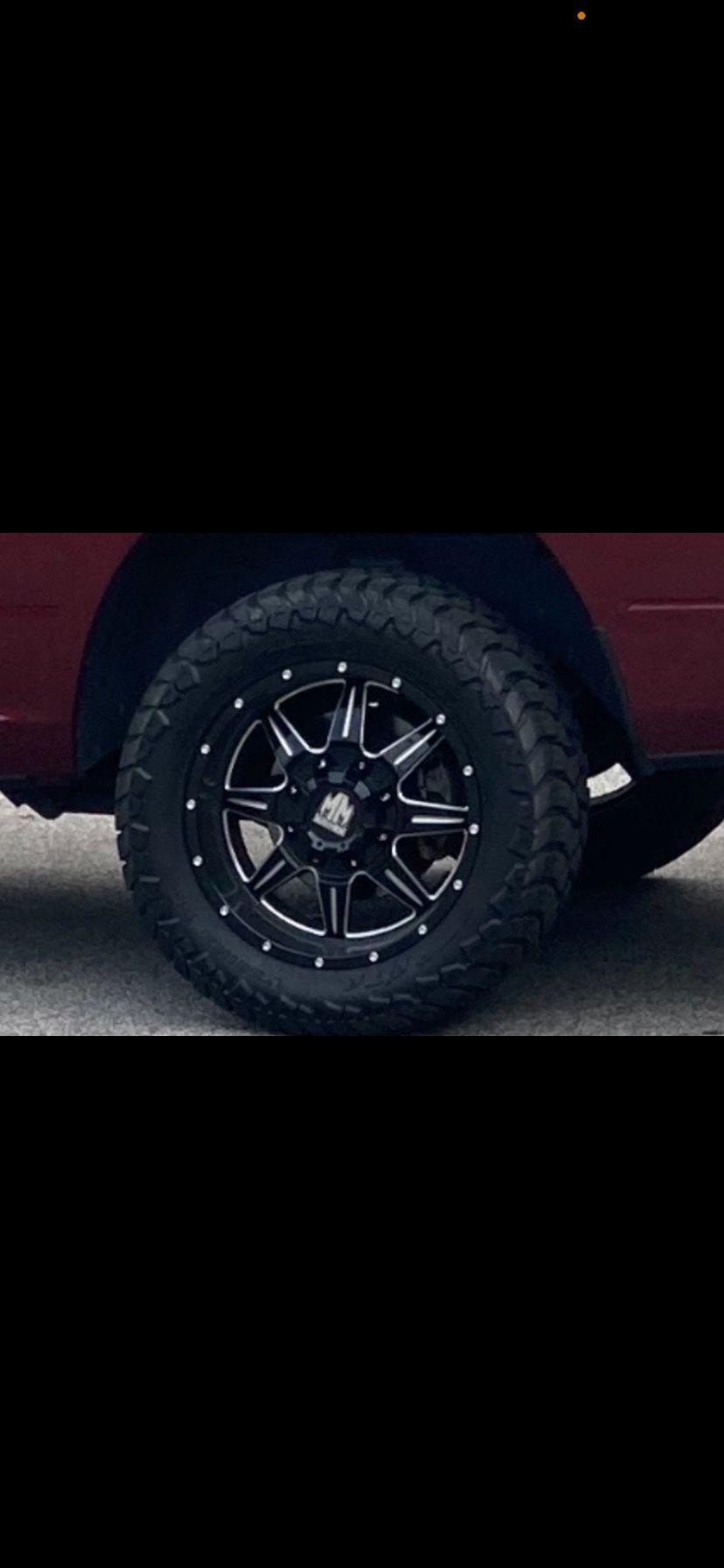 Mayhem 305/55/R20 Light Truck 121/118s
