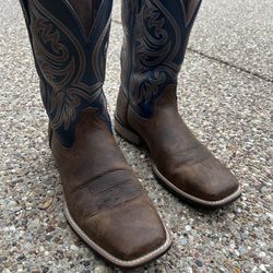 New Cowboy Boots (Ariat Men’s 12)