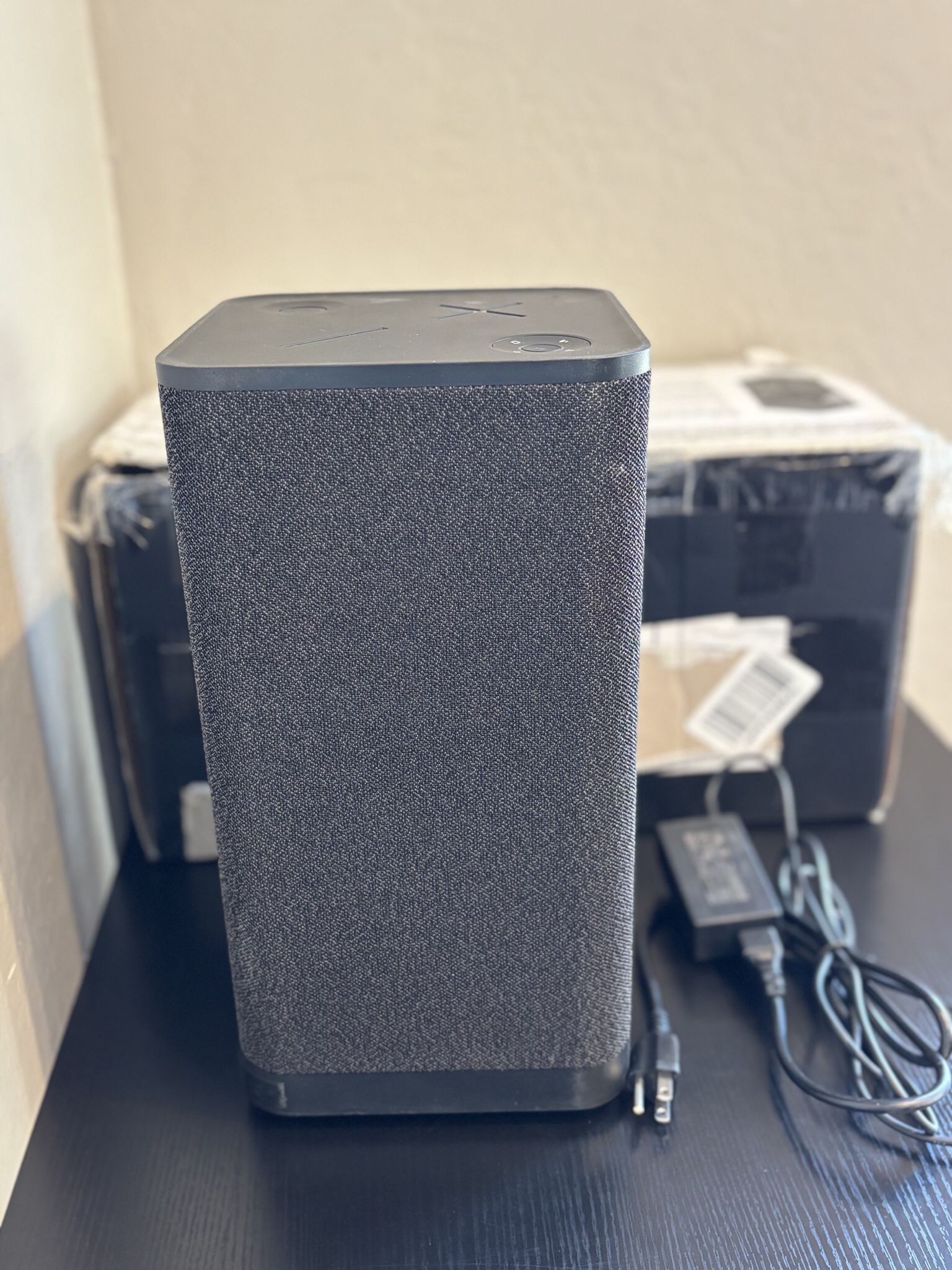 Ultimate Ears HYPERBOOM Portable Bluetooth Party Speaker - Black The Ultimate Ears Hyperboom is a powerful portable speaker system in a cube shape a