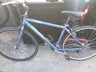 Raleigh Hybrid bike