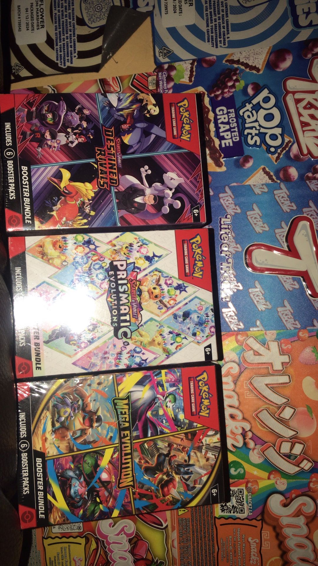 Pokémon booster bundles , Mega venusaur, Figurine Prismatic 2025 Sleeves