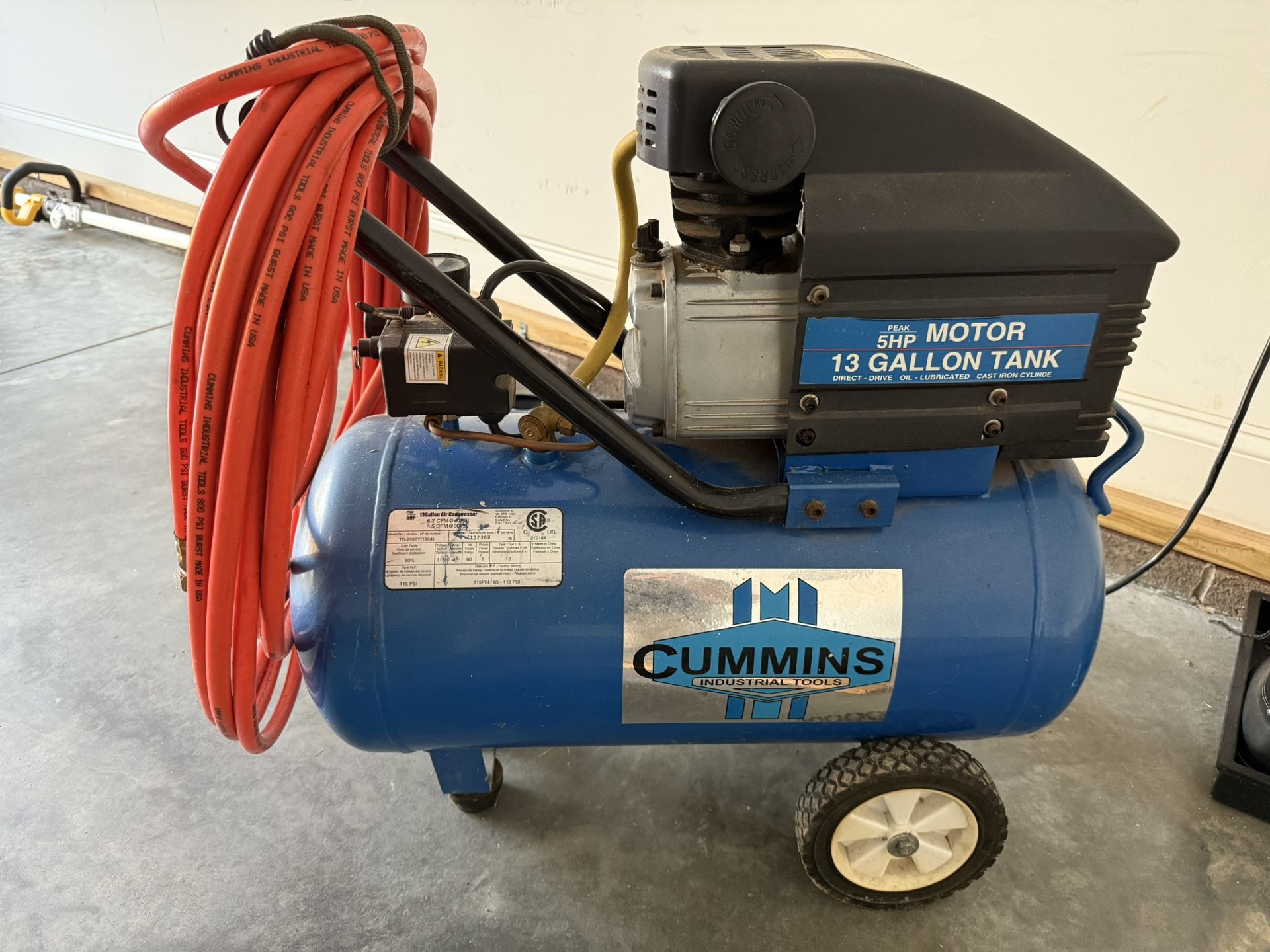 Air compressor