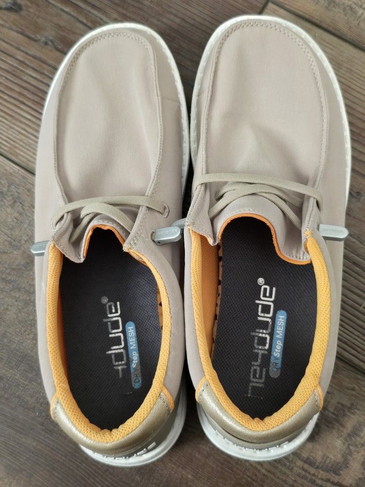 Hey Dudes - Women's Size 7