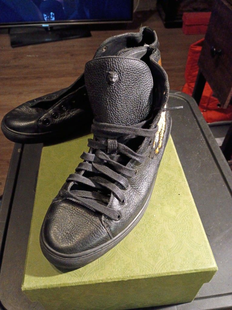 GUCCI "PRINTED TIGER" HIGH TOPS SNEAKERS