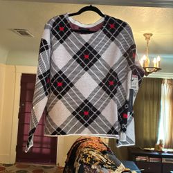 New With Tag,  Heart Sweater. Lg. 