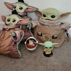 Baby Yoda Lot