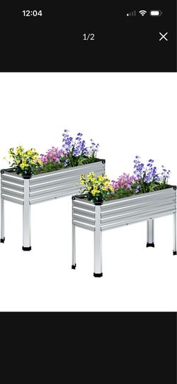 Raised planter Box