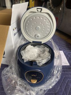 NEW IN OPEN BOX: Bear Portable Non-Stick Mini Rice Cooker - 2 Cups Uncooked  for Sale in Orland Park, IL - OfferUp