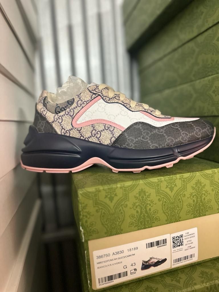 Gucci Sneakers Size 10.5