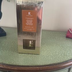 Elton John Slatkin Reed Diffuser