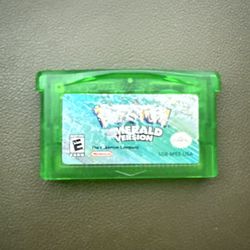 Pokemon Emerald / Authentic (Gameboy Advance) 