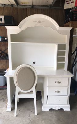 Wood desk