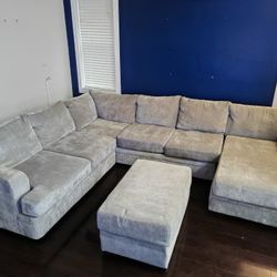 3-piece sectional sofa with ottoman 
