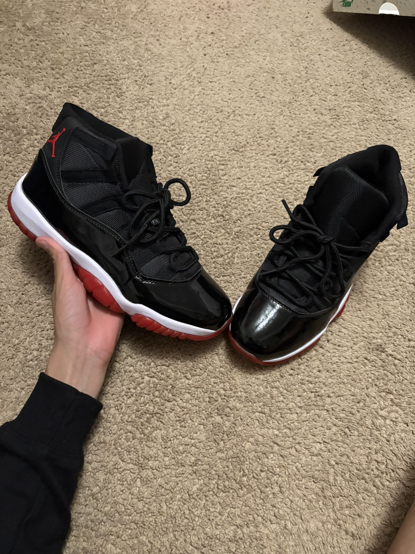 Jordan 11 Bred Size 9