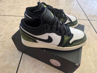 Air Jordan 1s