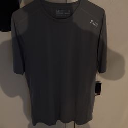 Men’s 5.11 Dri Fit Shirt Medium New 