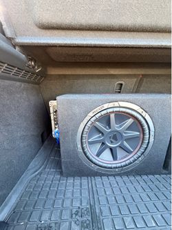 Kicker CXA800.1 Amp + 10” Kicker Subwoofer Package