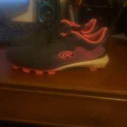 Girls softball cleats
