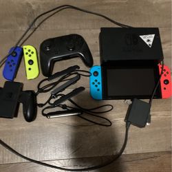 Nintendo Switch 
