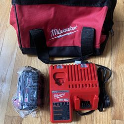 *New* Milwaukee M18 XC 18-volt battery & charger kit
