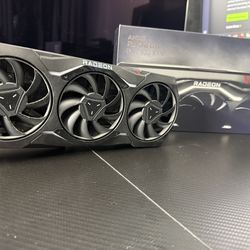 AMD 7900XTX Reference model