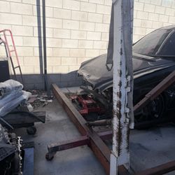 Pulling Tower Auto Repair Tool