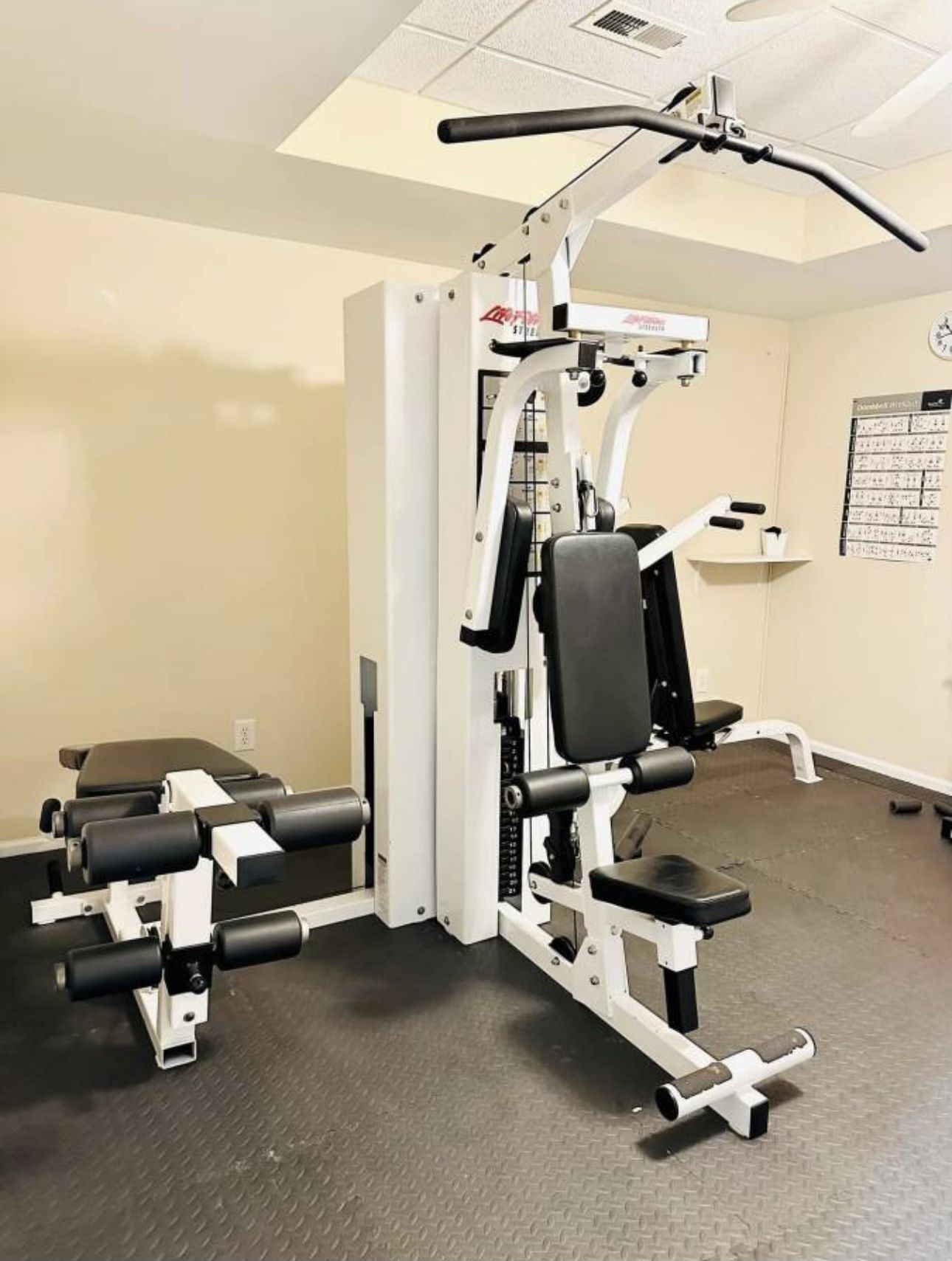 Life Fitness Strength 8500 3-Stack Multi Gym