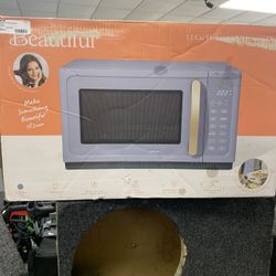 Beautiful Microwave 1.1cu Ft (839753-1)