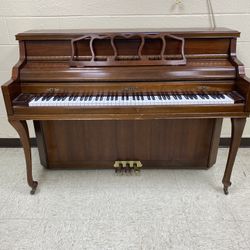 Kimball piano