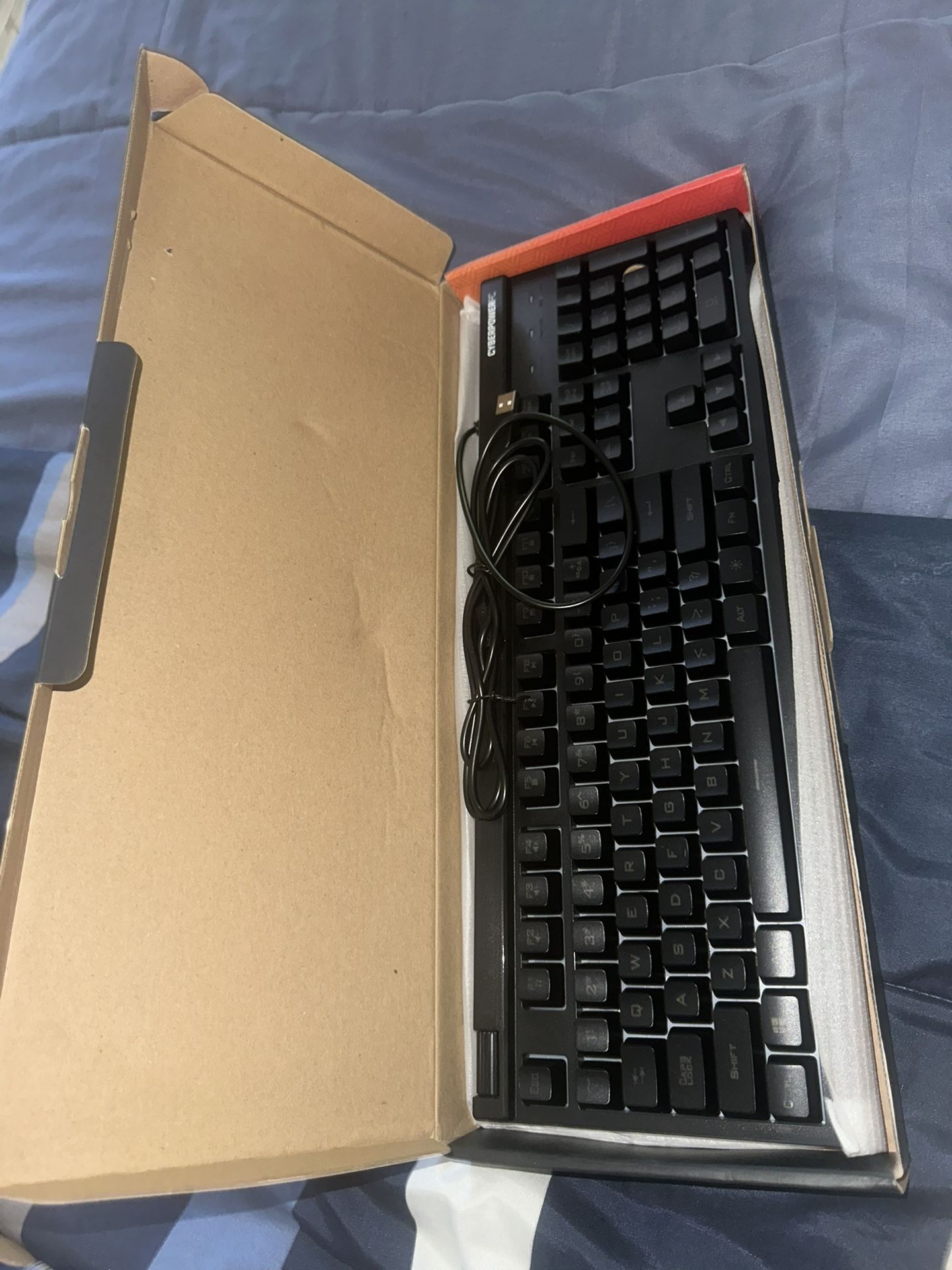 CyberpowerPC Play Ready NOHI 02 RGB USB Keyboard KB-161-104