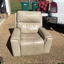 Mechanical Recliner  $100