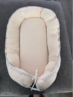 Happy-Bub Baby Lounger & Boppy Pillow
