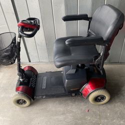 GoGo 4 Wheel Portable Scooter 