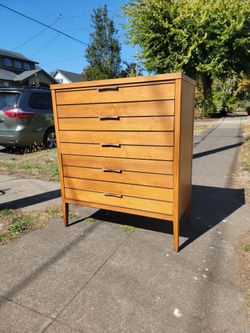 Mid Century Modern Dresser