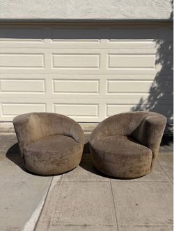 Nautilus swivel chairs (Set of 2)