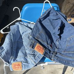 2 pairs of Levi 505 jeans 34x29