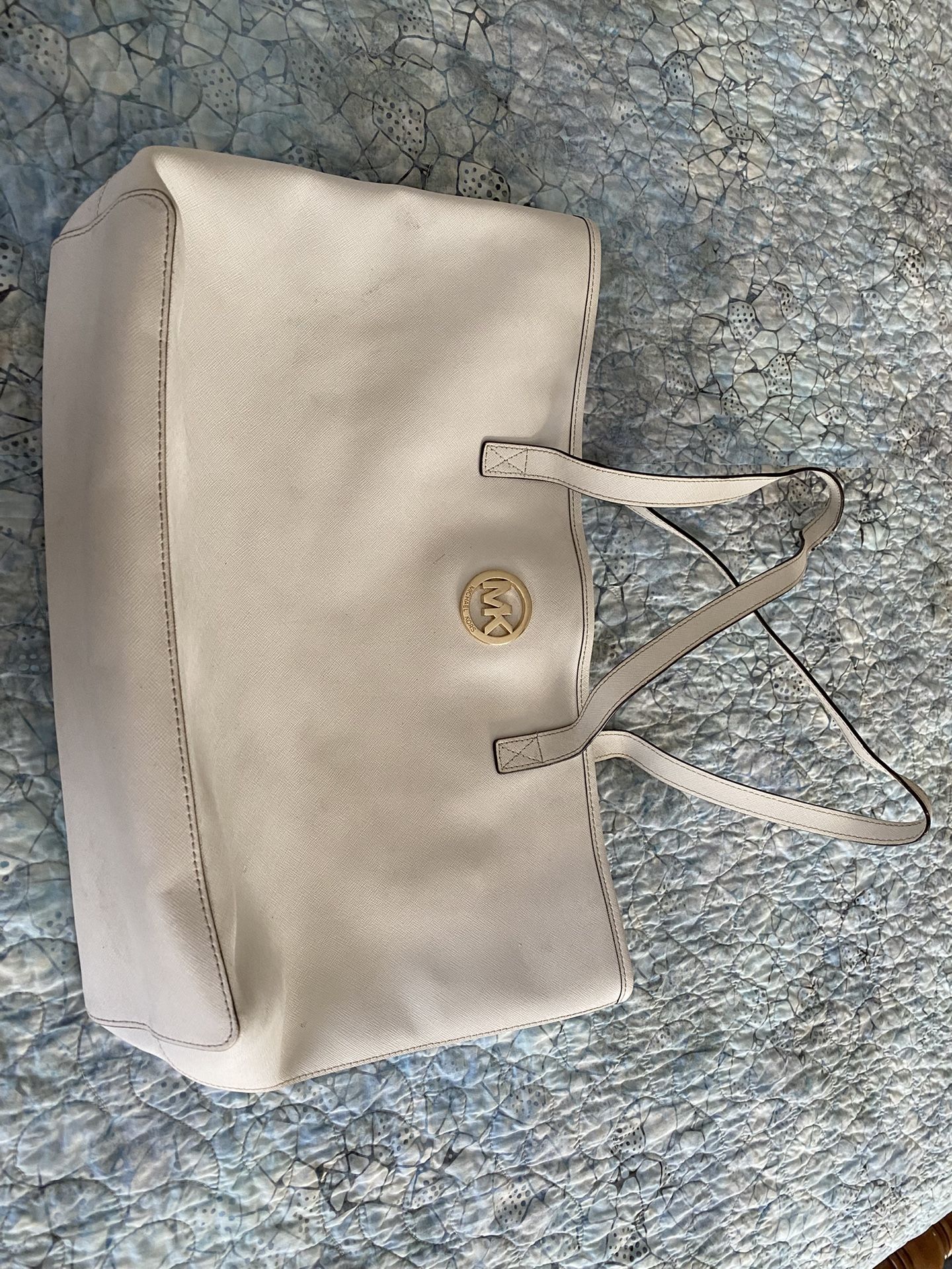 Michael Kors Tote Bag $20