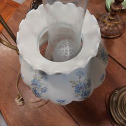 Vintage Lamp - Floral