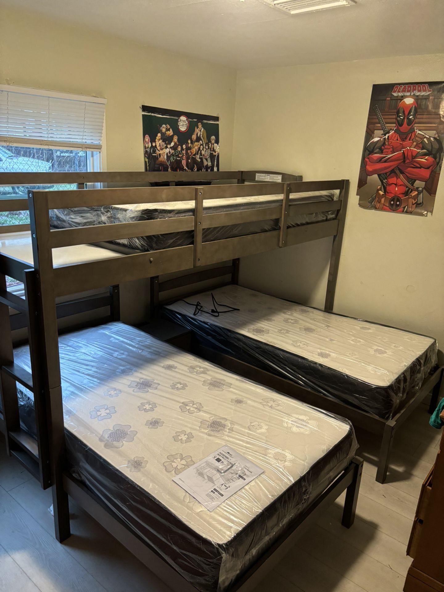 Triple Bunk Bed Frame With Mattresses