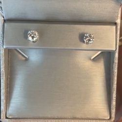 Pair 1ct Diamond Earrings 